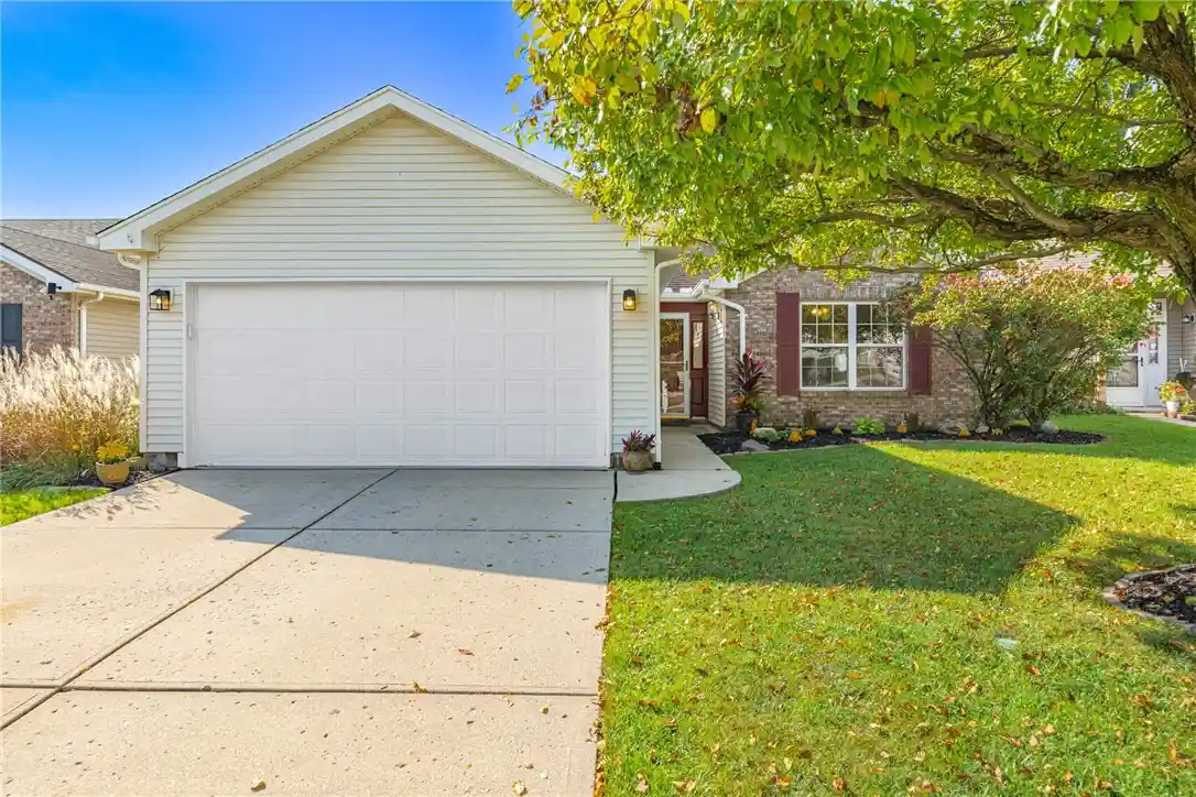 Photo 1 of Single family home for sale at 2312 Villagewood Ct, Miamisburg, OH 45342 | MLS# 971054 | Listing updated on 2026-10-16
