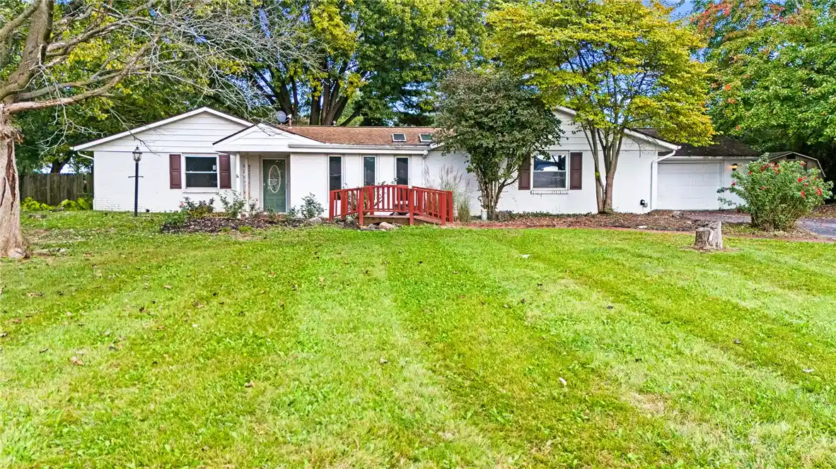 Single family home for sale at 5625 Bradley Dr, Tipp City, OH 45371 | MLS# 966659
