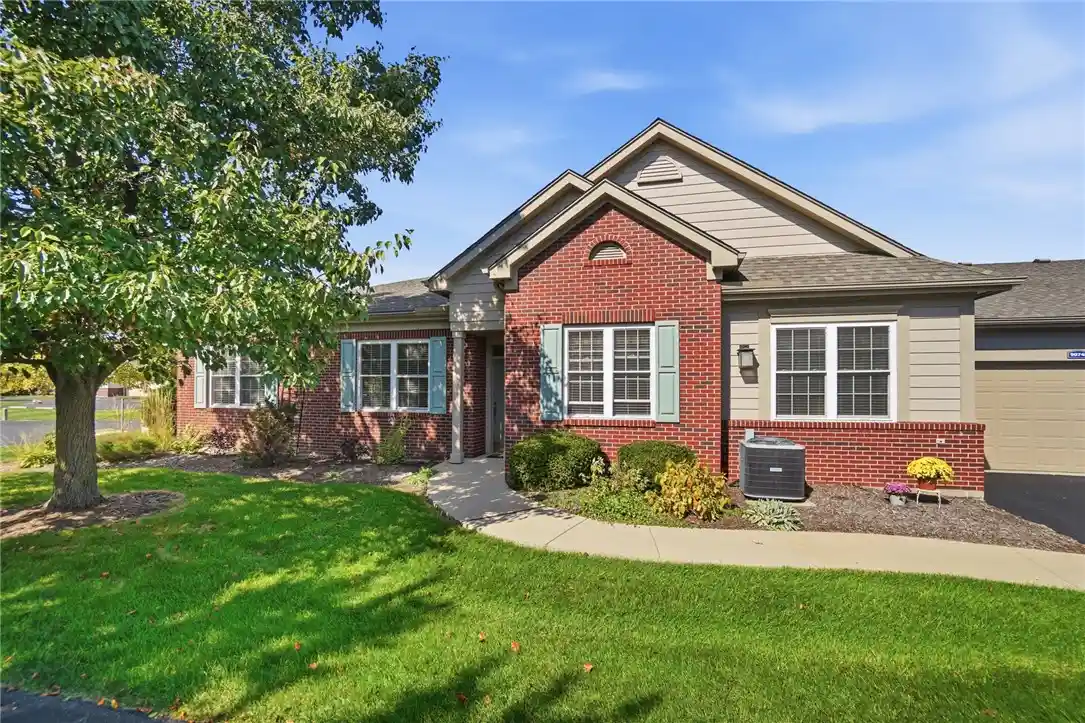 Condo for sale at 9074 Waterway Ct, Miamisburg, OH 45342 | MLS# 969635