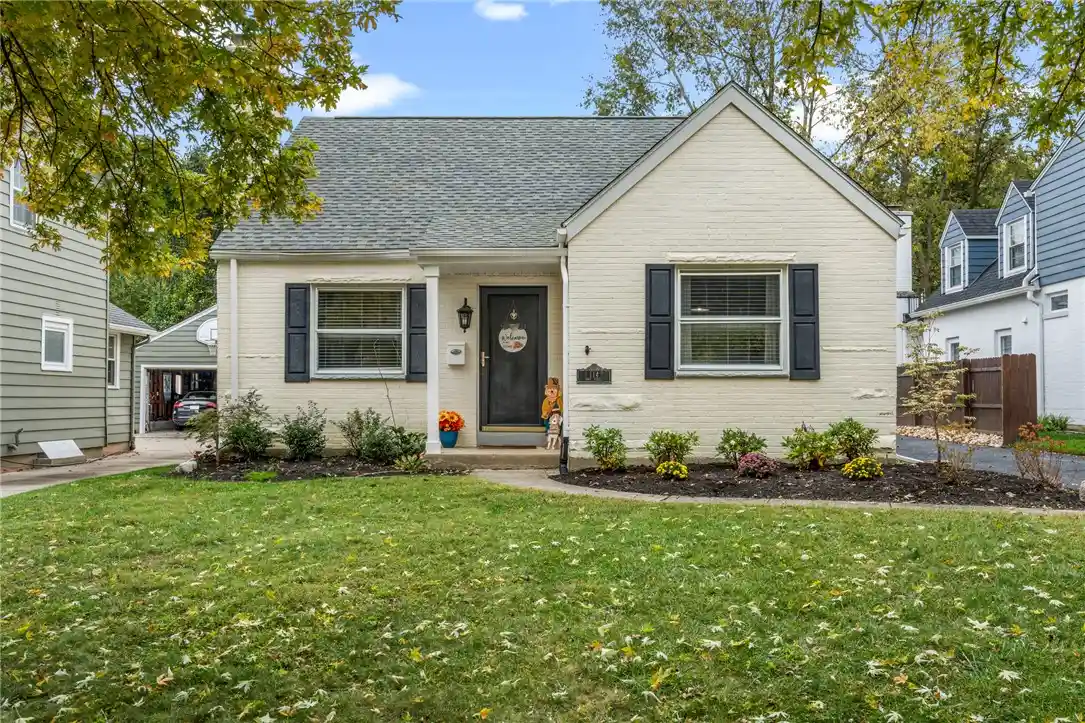 Single family home for sale at 114 Oak Knoll Dr, Oakwood, OH 45419 | MLS# 971258