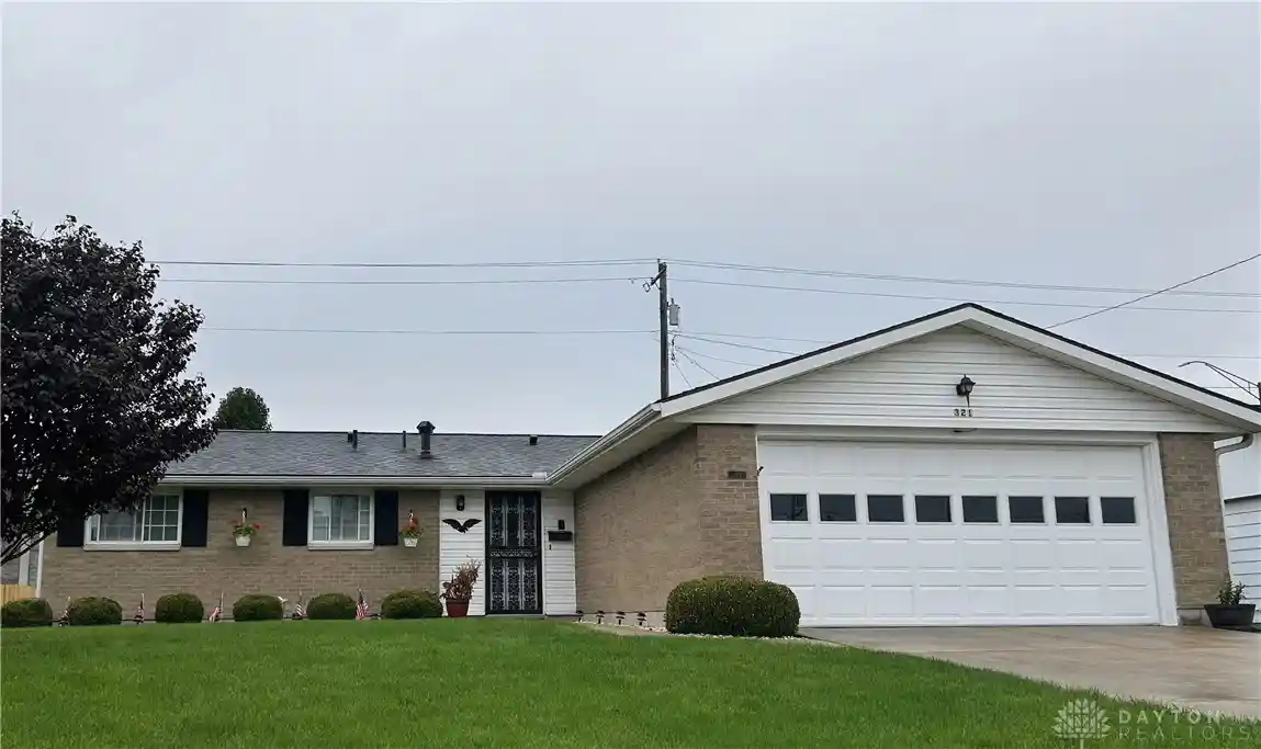 Photo 1 of Single family home for sale at 321 N Garber Dr, Tipp City, OH 45371 | MLS# 971348 | Listing updated on 2026-10-16