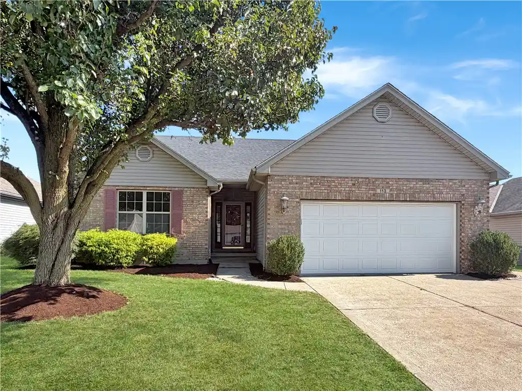 Single family home for sale at 113 Jodee Dr, Middletown, OH 45042 | MLS# 971187