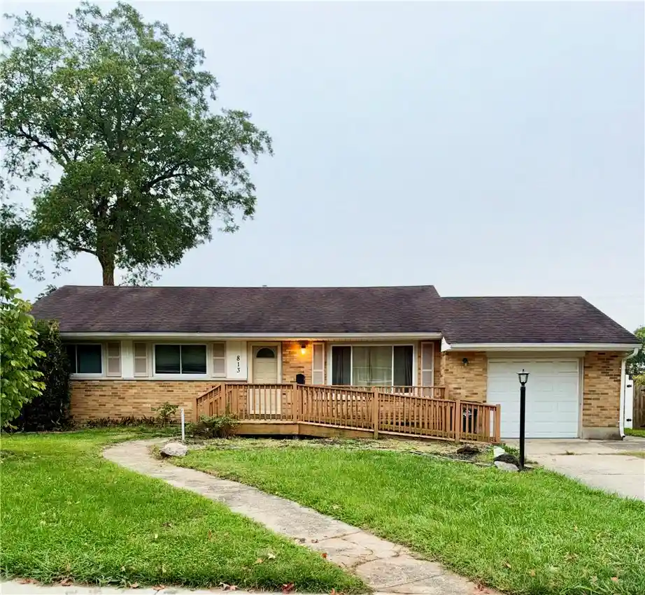 Photo 1 of Single family home for sale at 813 Sanders Dr, Hamilton, OH 45013 | MLS# 971385 | Listing updated on 2026-10-22