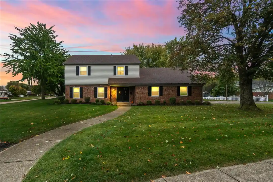 Photo 1 of Single family home for sale at 906 Rayberta Dr, Vandalia, OH 45377 | MLS# 971403 | Listing updated on 2026-10-23