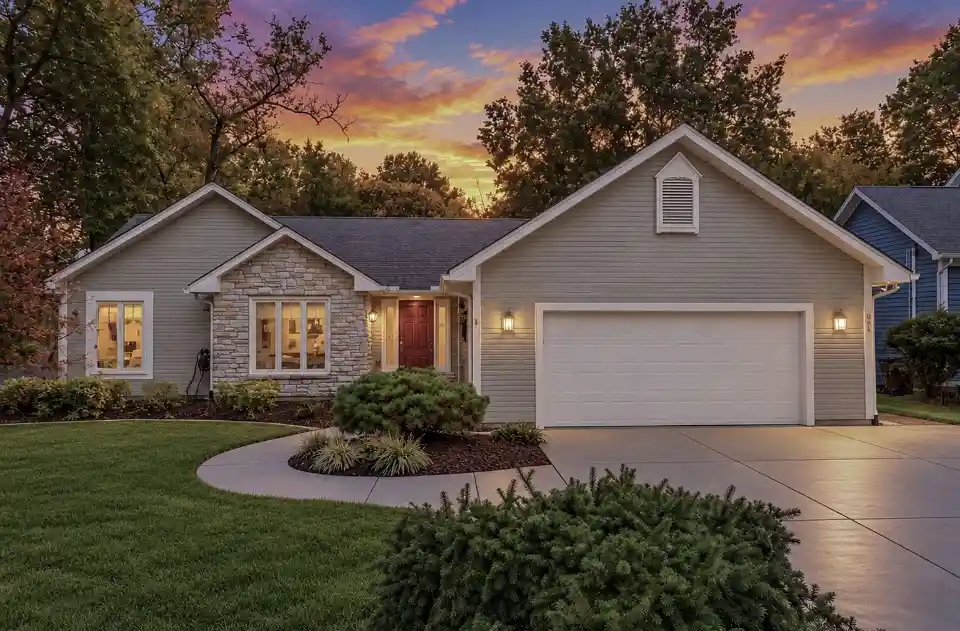 Photo 1 of Sale Pending at 699 Carson Dr, Lebanon, OH 45036 | MLS# 971392 | Listing updated on 2026-10-29