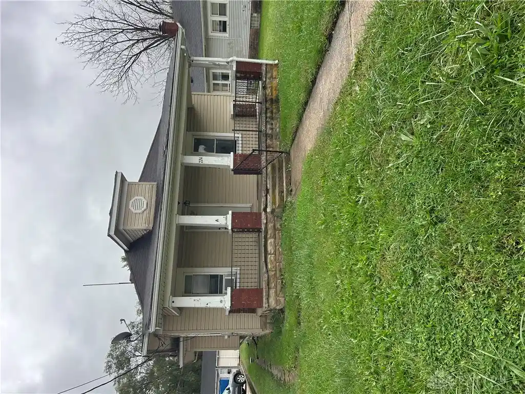 Photo 1 of Single family home for sale at 724 Union Rd, Franklin, OH 45005 | MLS# 971424 | Listing updated on 2026-10-18