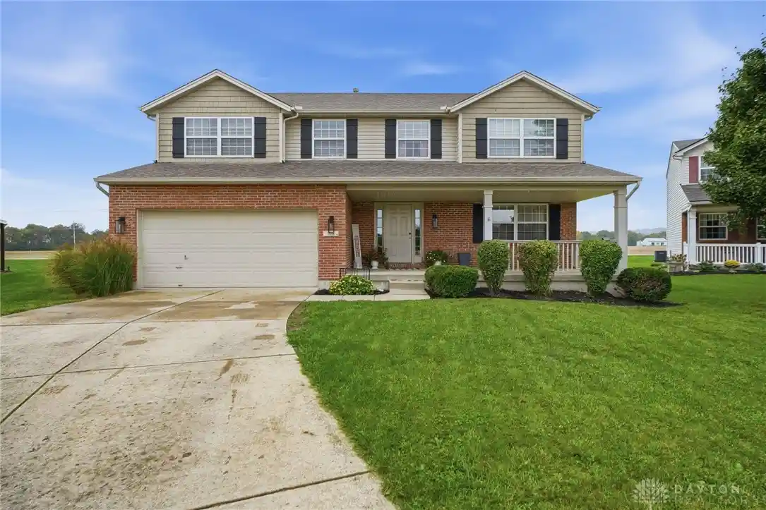 Single family home for sale at 978 Heritage Ct, Trenton, OH 45067 | MLS# 971497