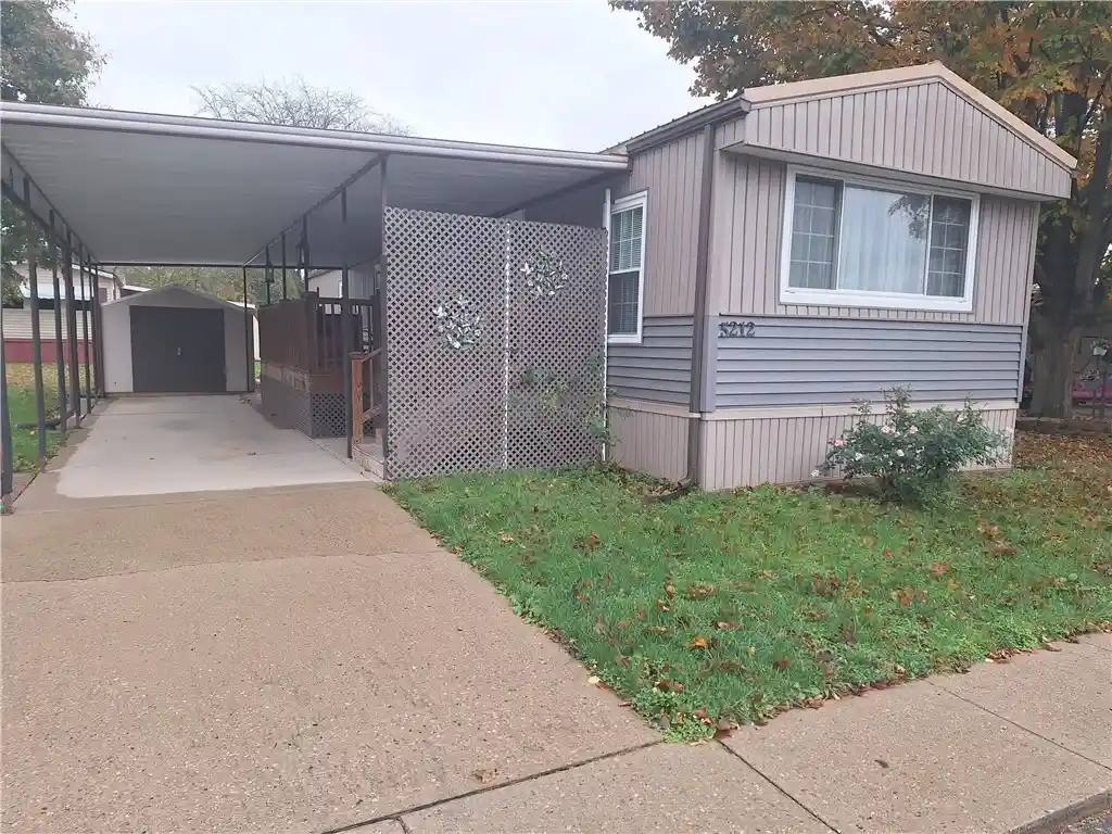 Photo 1 of Manufactured home for sale at 5212 Skylane Dr, Dayton, OH 45414 | MLS# 971496 | Listing updated on 2026-10-22