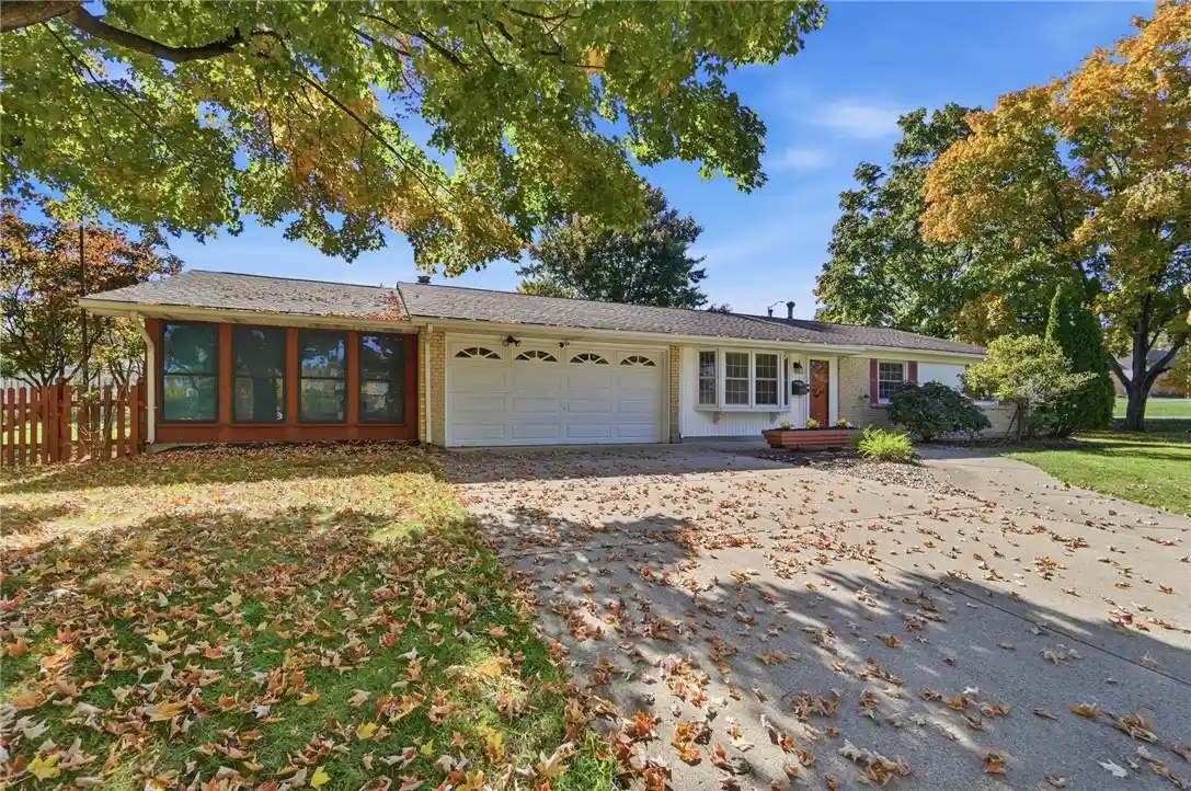 Single family home for sale at 4000 Rushmore Pl, Beavercreek, OH 45430 | MLS# 971144