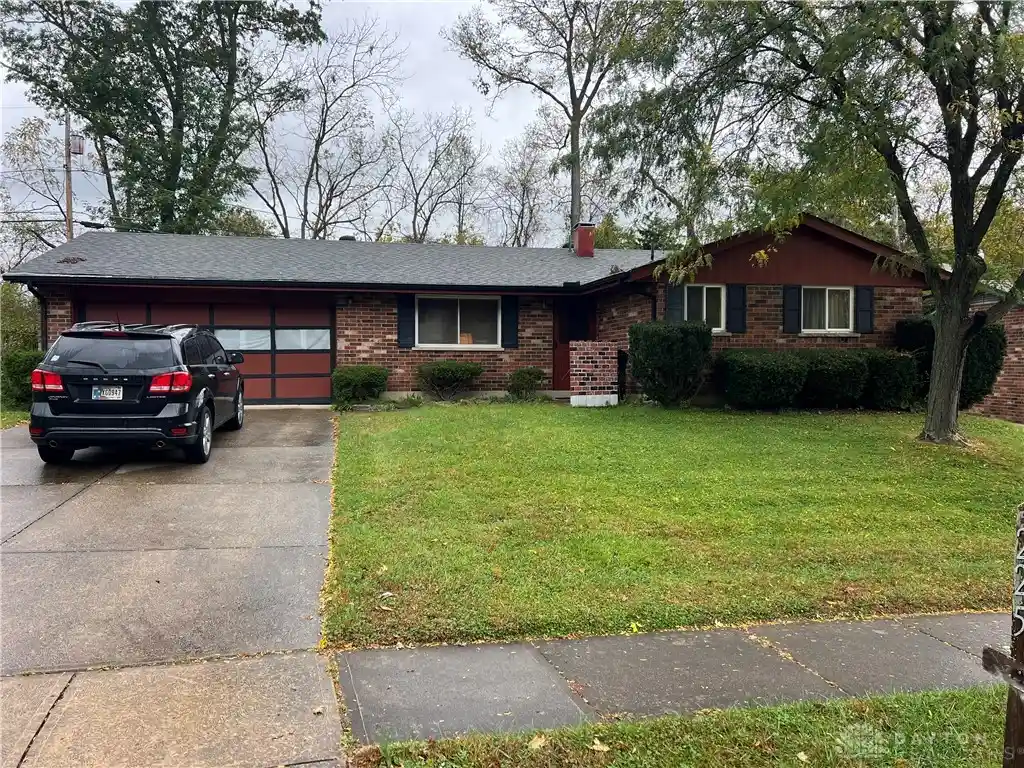 Photo 1 of Sale Pending at 225 Ridgecrest Dr, Dayton, OH 45449 | MLS# 971705 | Listing updated on 2026-10-28