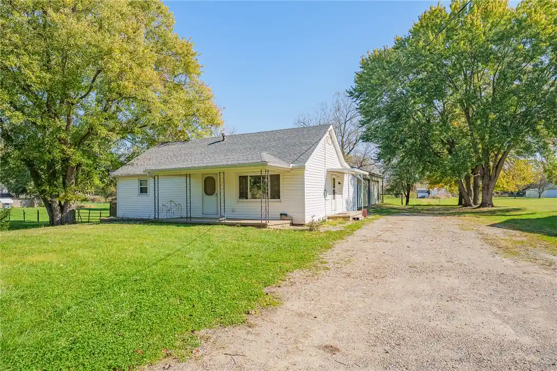 Photo 1 of Single family home for sale at 6772 Linwood Rd, Franklin, OH 45005 | MLS# 971677 | Listing updated on 2026-10-23