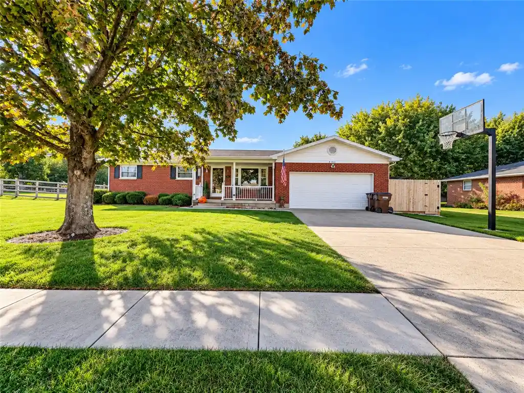 Photo 1 of Single family home for sale at 215 Miller Ave, Eaton, OH 45320 | MLS# 971766 | Listing updated on 2026-10-23
