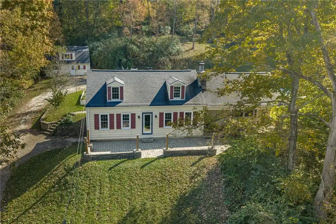 Single family home for sale at 9844 N Dixie Hwy, Franklin Twp, OH 45005 | MLS# 971467