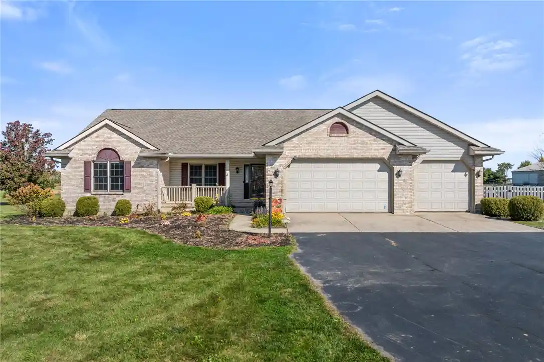 Photo 1 of Single family home for sale at 1528 Jasper Rd, Xenia, OH 45385 | MLS# 971877 | Listing updated on 2026-10-28