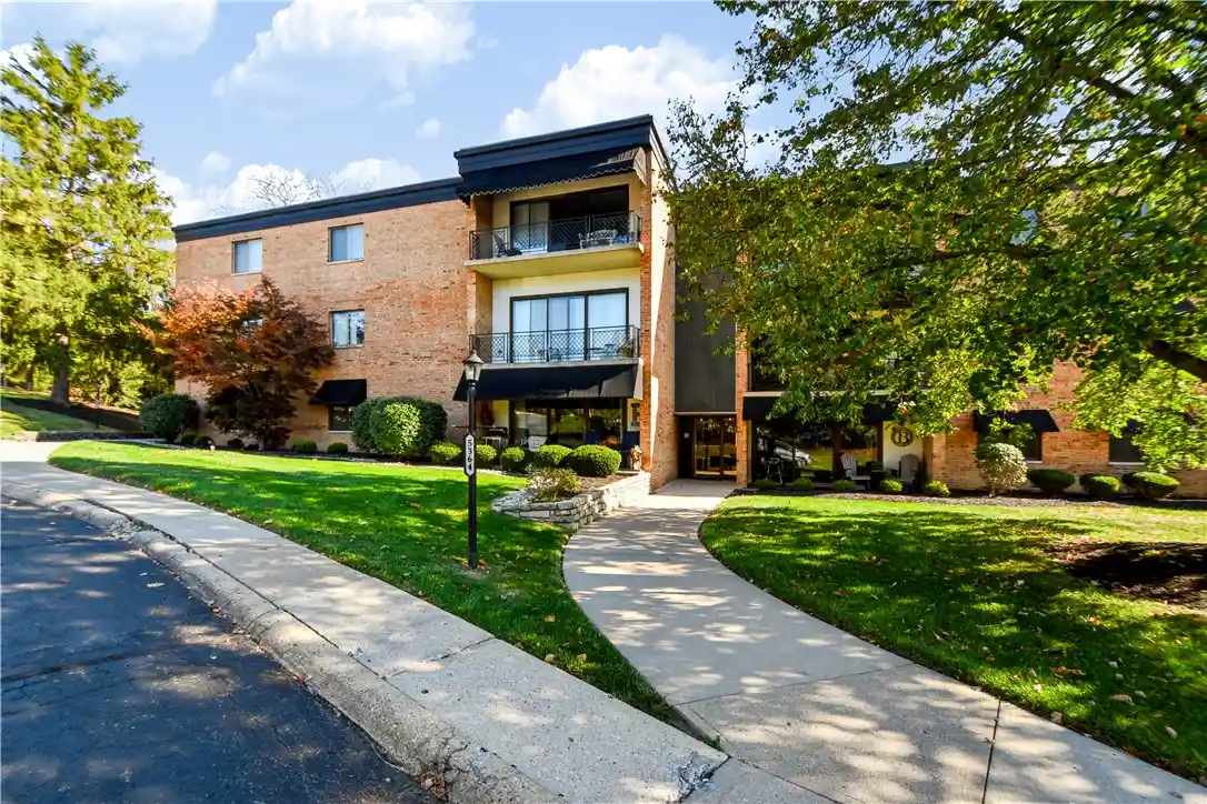 Condo for sale at 5364 Landau Dr #25, Dayton, OH 45429 | MLS# 971881