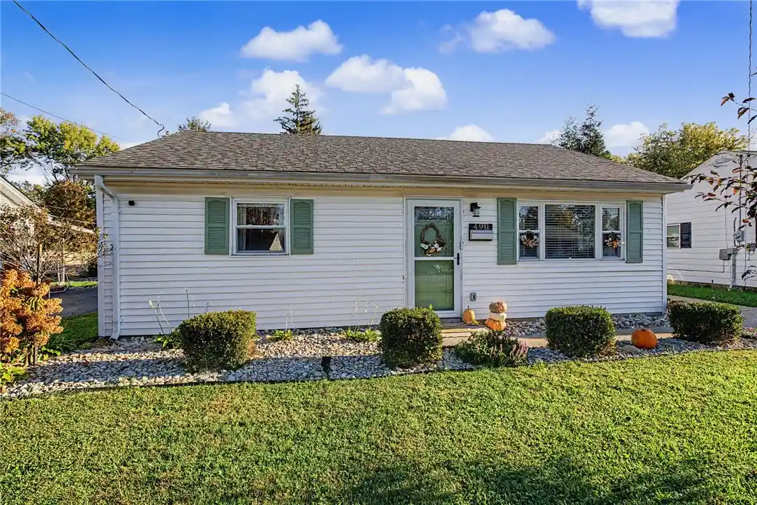 Single family home for sale at 490 Drexel Ave, Lebanon, OH 45036 | MLS# 971576