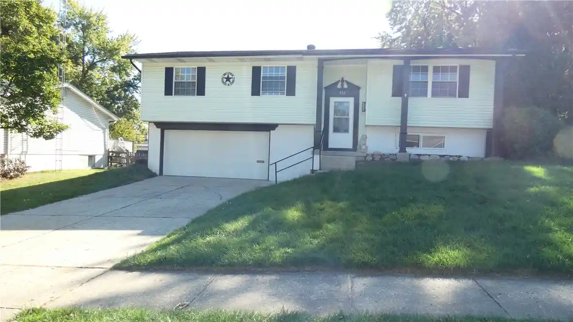 Single family home for sale at 332 Fairway Dr, Fairborn, OH 45324 | MLS# 972014