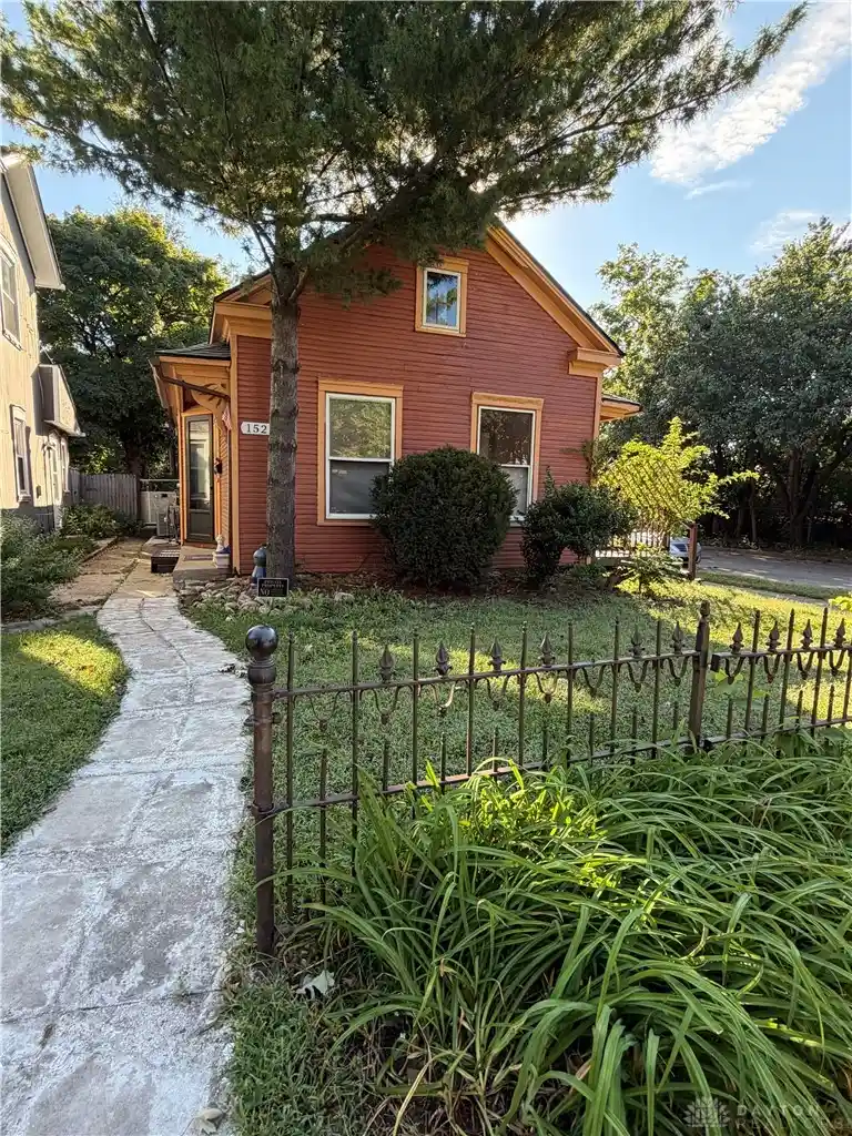 Photo 1 of Multi family home for sale at 154 High St #152 & 154, Dayton, OH 45403 | MLS# 971961 | Listing updated on 2026-10-28