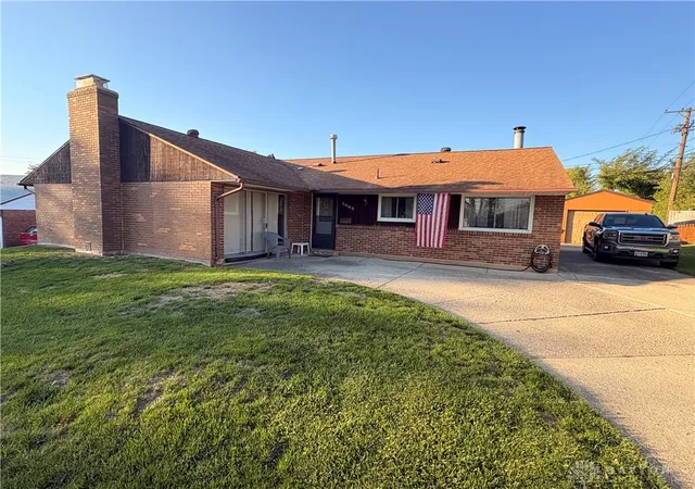 Photo 1 of Sale Pending at 5665 Leibold Dr, Dayton, OH 45424 | MLS# 972095 | Listing updated on 2026-10-29