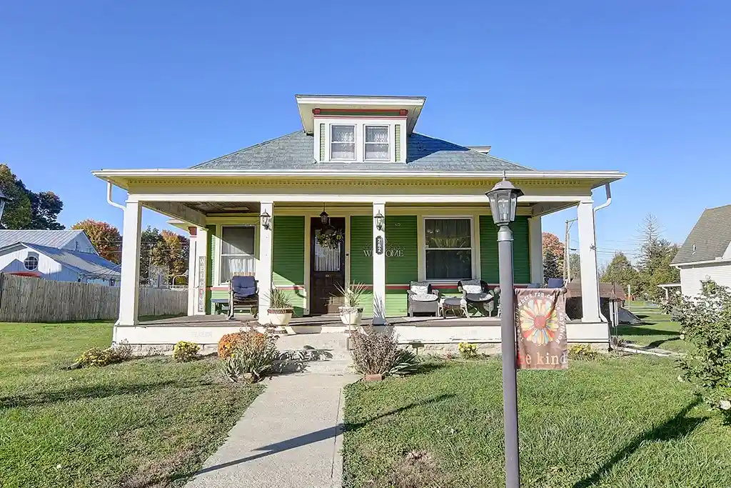 Photo 1 of Single family home for sale at 262 W Walnut St, Saint Paris, OH 43072 | MLS# 972083 | Listing updated on 2026-10-29