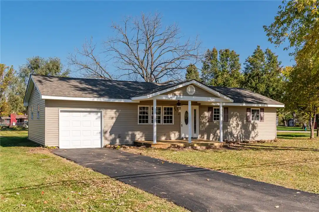 Photo 1 of Single family home for sale at 8492 Franklin Trenton Rd, Franklin, OH 45005 | MLS# 972011 | Listing updated on 2026-10-30