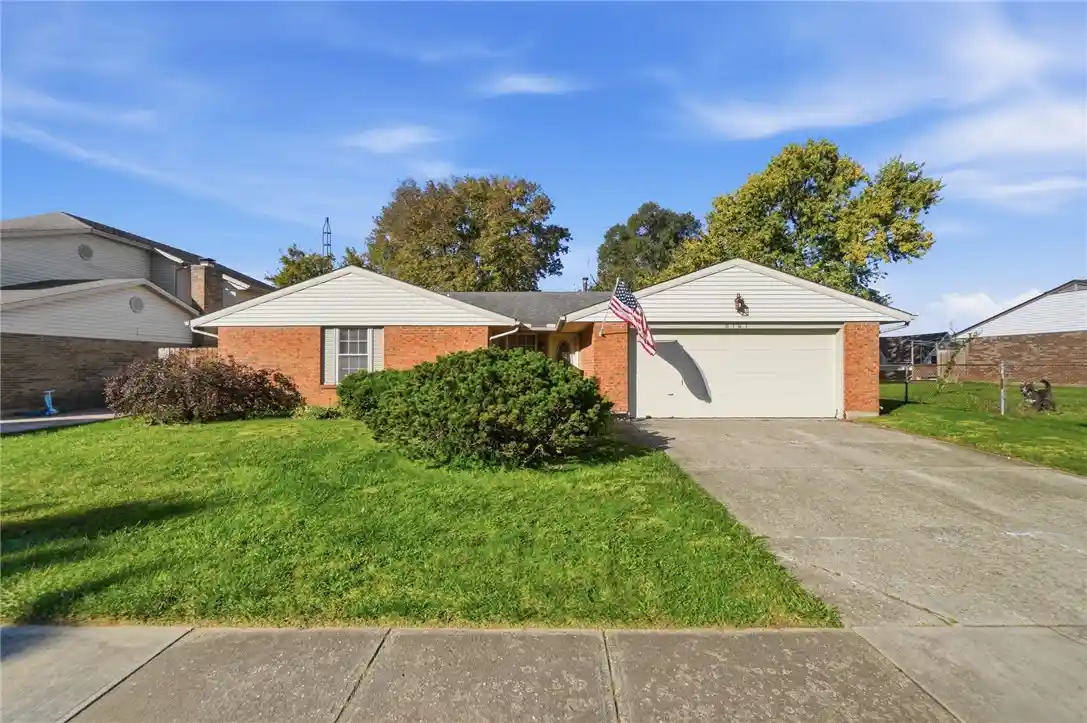 Photo 1 of Single family home for sale at 5161 Larchview Dr, Dayton, OH 45424 | MLS# 971607 | Listing updated on 2026-10-30