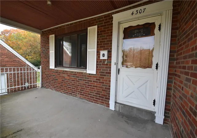 Photo 2 of Single family home for sale at 4307 Delridge Dr, Cincinnati, OH 45205 | MLS# 972105 | Listing updated on 2026-10-30