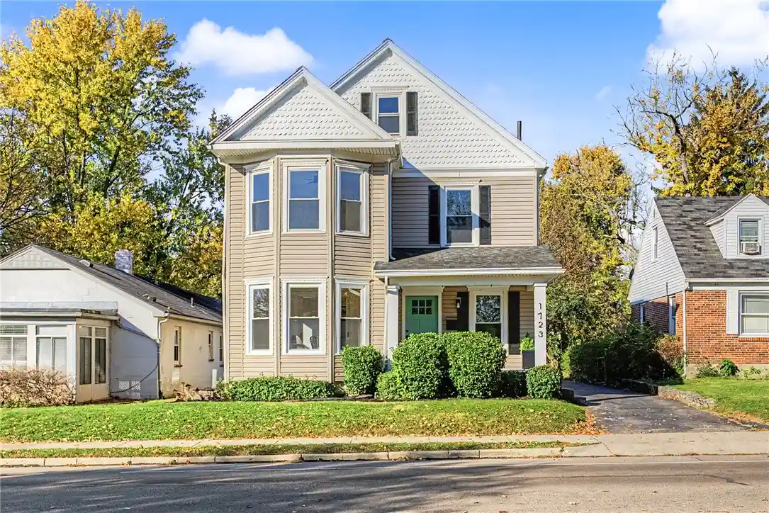 Photo 1 of Single family home for sale at 1723 Shroyer Rd, Oakwood, OH 45419 | MLS# 972132 | Listing updated on 2026-10-31