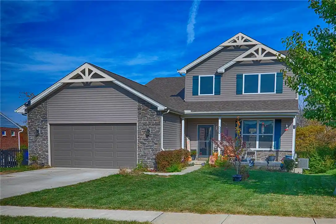 Single family home for sale at 828 Miami Way Dr, Hamilton, OH 45013 | MLS# 972217