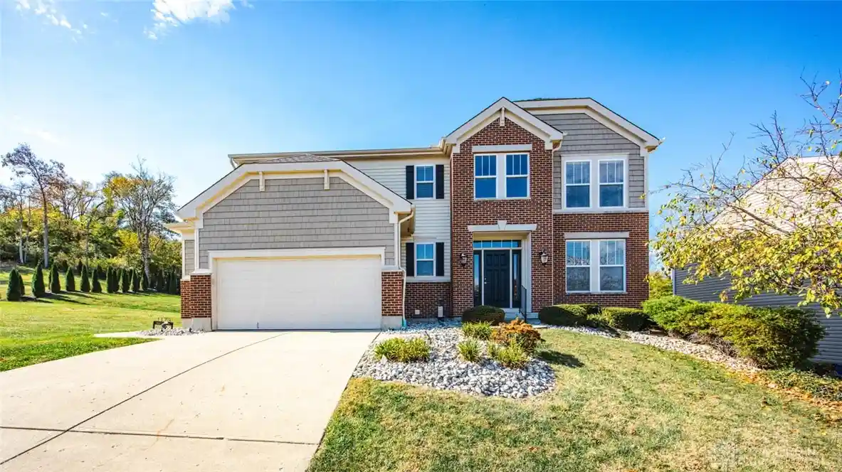 Single family home for sale at 1173 Arbor Springs Dr, Hamilton, OH 45013 | MLS# 972284