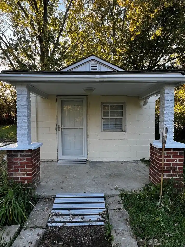 Photo 1 of Single family home for sale at 165 Paige Ave, Dayton, OH 45417 | MLS# 972272 | Listing updated on 2026-10-31