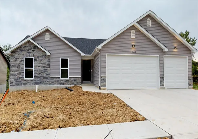 Photo 1 of Single family home for sale at 0 Cambridge Ii @ Savanna Pl, Festus, MO 63028 | MLS# 21000625 | Listing updated on 2025-03-20