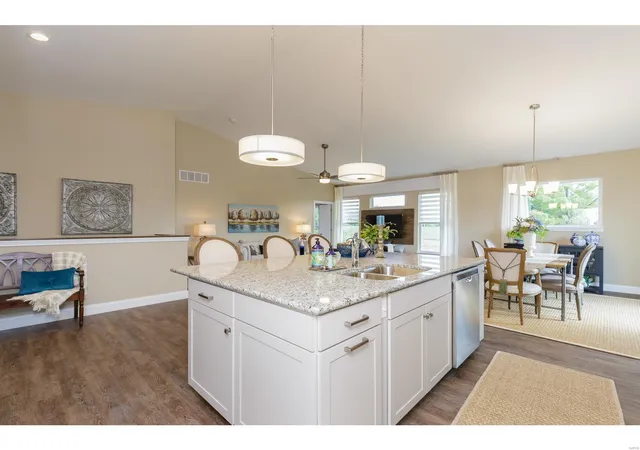 Photo 3 of Single family home for sale at 1 Clayton Freestanding, O'fallon, MO 63368 | MLS# 22064517 | Listing updated on 2024-07-23