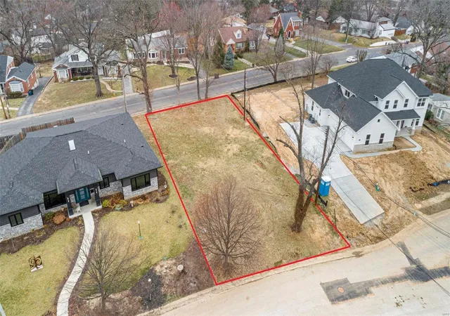 Photo 3 of Land for sale at 749 Swarthmore Ln, Saint Louis, MO 63130 | MLS# 23010279 | Listing updated on 2025-02-04