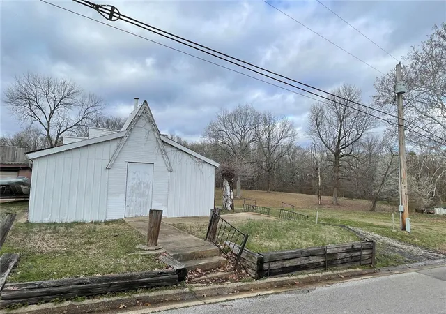 Photo 2 of Land for sale at 0 W Spring St, Poplar Bluff, MO 63901 | MLS# 23011756 | Listing updated on 2024-10-28