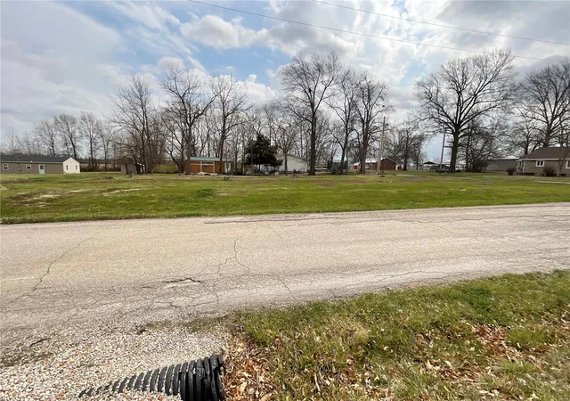 Photo 1 of Land for sale at 0 Pine, Montgomery, MO 63361 | MLS# 23017485 | Listing updated on 2024-08-01