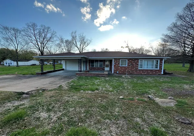 Single family home for sale at 351 Old State Rd N, Pevely, MO 63070 | MLS# 23018171