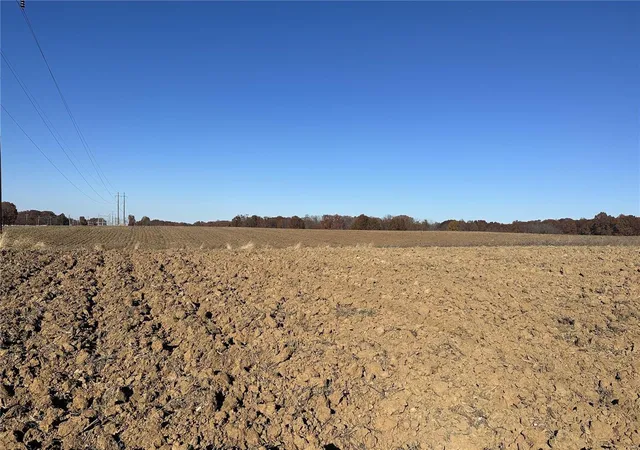 1st image of 105 Snyder, Troy, MO 63379 | MLS# 23023900