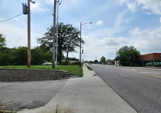 Land for sale at 2425 W Clay St, Saint Charles, MO 63301 | MLS# 23061022