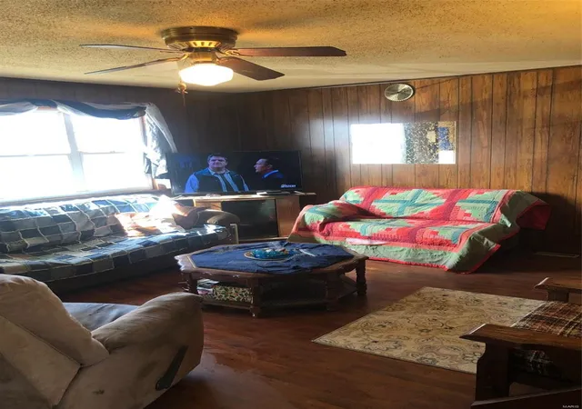 Photo 2 of Single family home for sale at 922 Masterson St, Kennett, MO 63857 | MLS# 23063679 | Listing updated on 2024-10-17