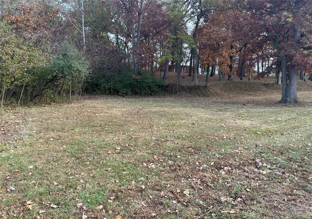 Photo 1 of Sale Pending at 2817 Blackforest Dr, Saint Louis, MO 63129 | MLS# 23066346 | Listing updated on 2024-12-12