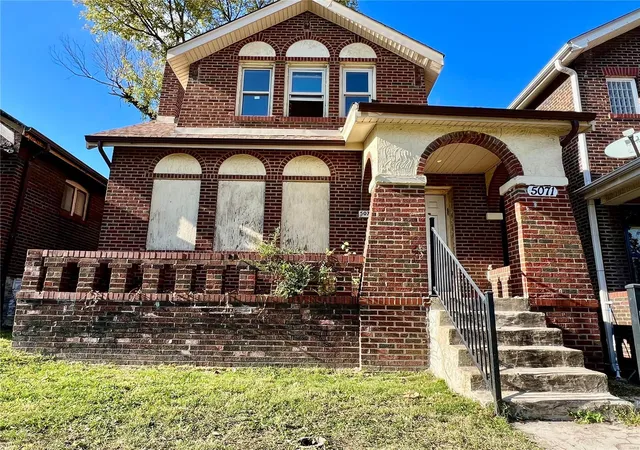 Photo 1 of Single family home for sale at 5071 Durant Ave, Saint Louis, MO 63115 | MLS# 23069348 | Listing updated on 2024-06-25