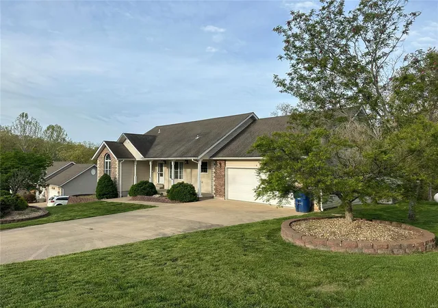 Photo 1 of Single family home for sale at 407 S Reserve St, Rosebud, MO 63091 | MLS# 23073711 | Listing updated on 2024-12-09