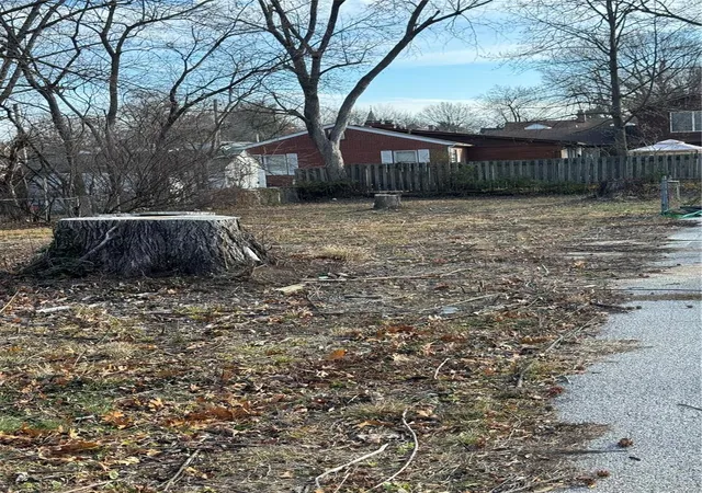 Photo 2 of Land for sale at 524 N 8th Street, Saint Charles, MO 63301 | MLS# 23074540 | Listing updated on 2024-11-14