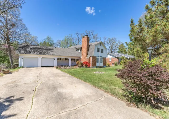 3rd image of 1515 Lurlyn Rd, Poplar Bluff, MO 63901 | MLS# 24001542