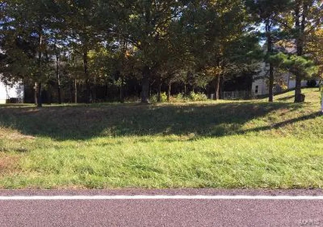Photo 3 of Land for sale at 13616 Kondike Rd, De Soto, MO 63020 | MLS# 24007098 | Listing updated on 2024-02-12