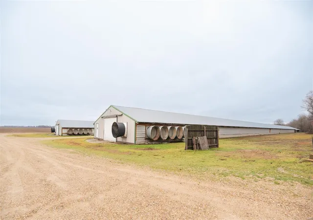 Photo 1 of Single family home for sale at 15701 County Road 533, Bloomfield, MO 63825 | MLS# 24007375 | Listing updated on 2025-03-17