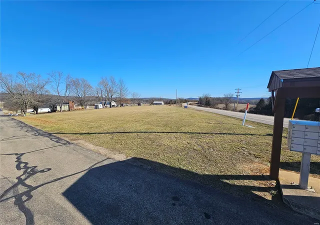 Photo 2 of Land for sale at 18320 Garden Rd, Sainte Genevieve, MO 63670 | MLS# 24008158 | Listing updated on 2024-08-01