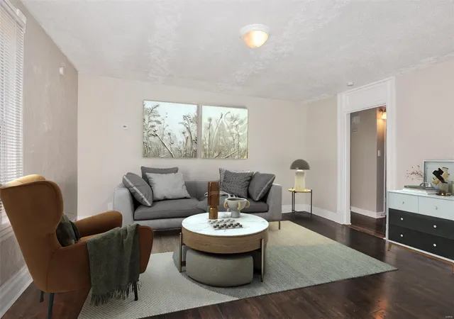 Photo 3 of Single family home for sale at 1292 Purcell Ave, Saint Louis, MO 63133 | MLS# 24008734 | Listing updated on 2024-10-07