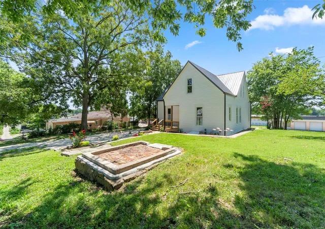 5th image of 1600 Independence St, Cape Girardeau, MO 63703 | MLS# 24010384